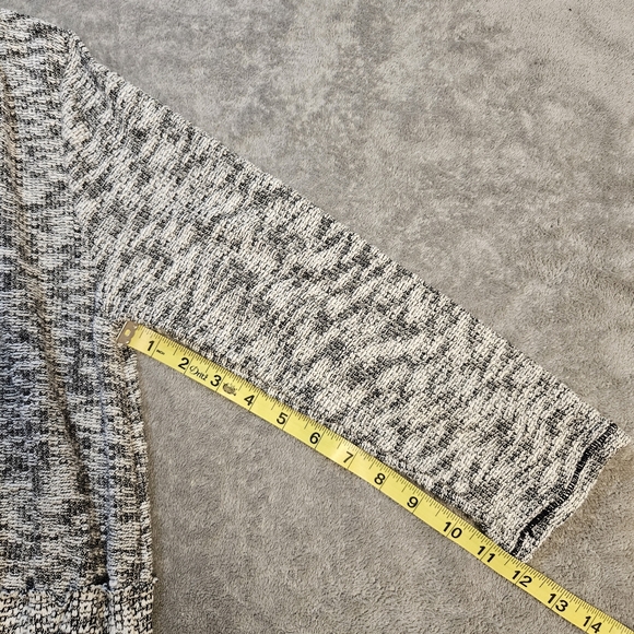 NWT Soft Surroundings Button Front Hooded Cardigan Sweater Size M - Picture 10 of 12